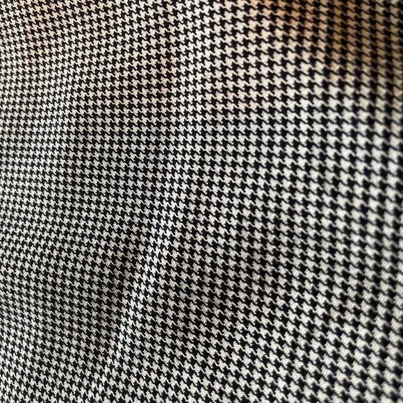 Chadwick’s size 14 pants flare legs with cuff black & white small Houndstooth - Picture 2 of 14